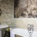 Πανδοχείο Lord Poulett Arms 3*