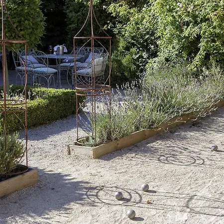 بيت ريفي Lord Poulett Arms 3*