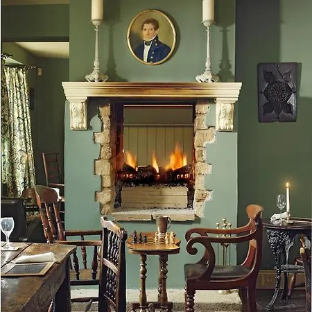 Inn Lord Poulett Arms Bristol