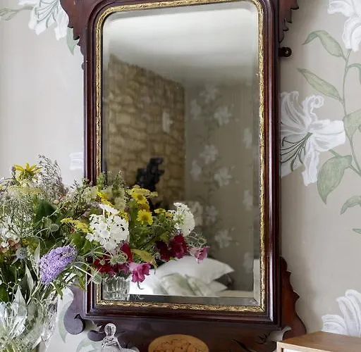 Lord Poulett Arms Bristol