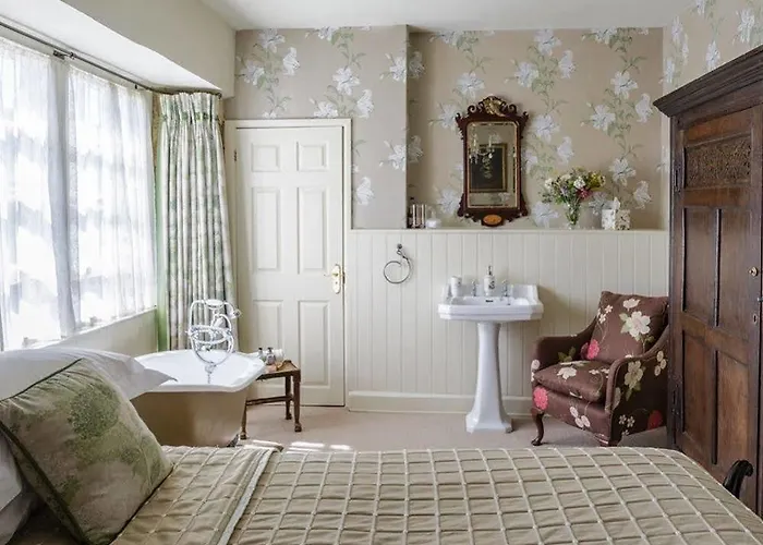 Lord Poulett Arms Bristol