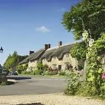 Lord Poulett Arms イン ブリストル
