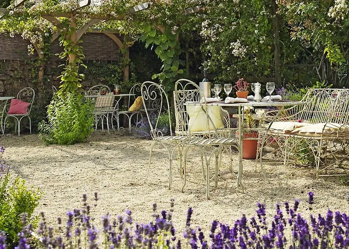 Lord Poulett Arms Inn 3*