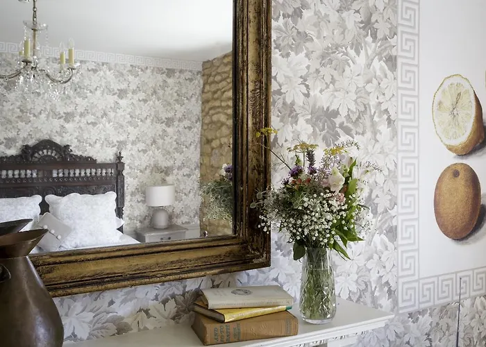 Inn Lord Poulett Arms